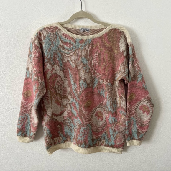 Vintage 1970s Campus Casuals floral knit sweater - Picture 3 of 6